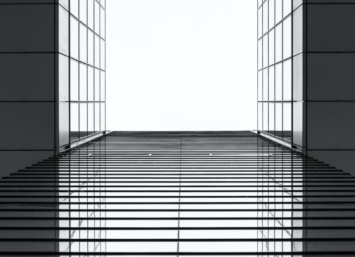 Jonas off FO2zw DM Qz UM unsplash