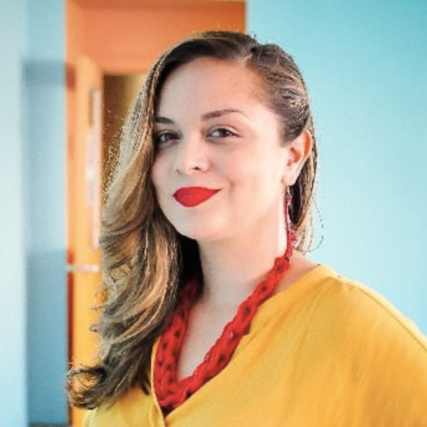 Alicia Olivarez headshot edit