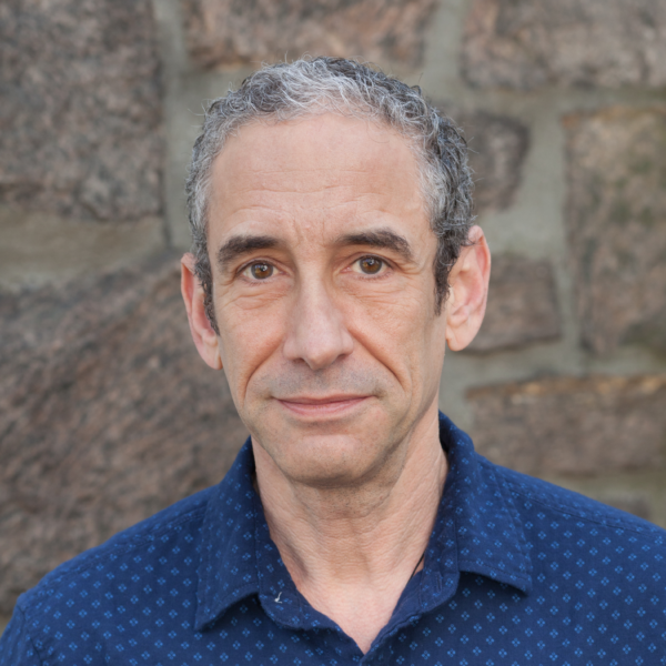 Doug Rushkoff headshot copy